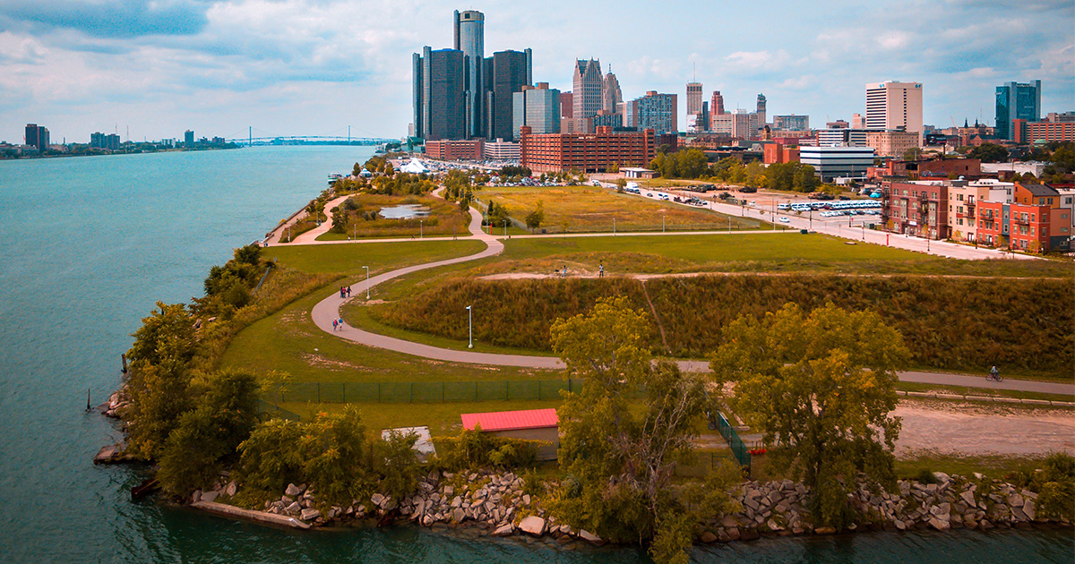 visit detroit michigan